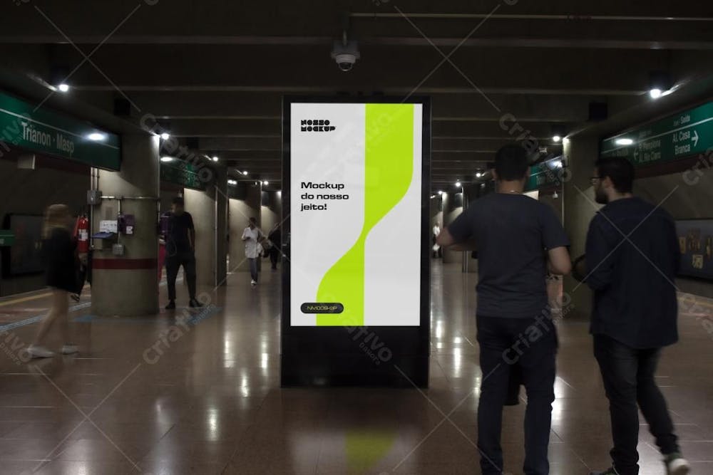 Mockup Toten Estação De Metrô São Paulo