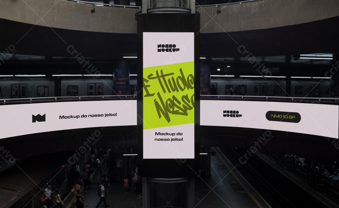 Mockup de Anúncio Digital em Metrô: Design Moderno