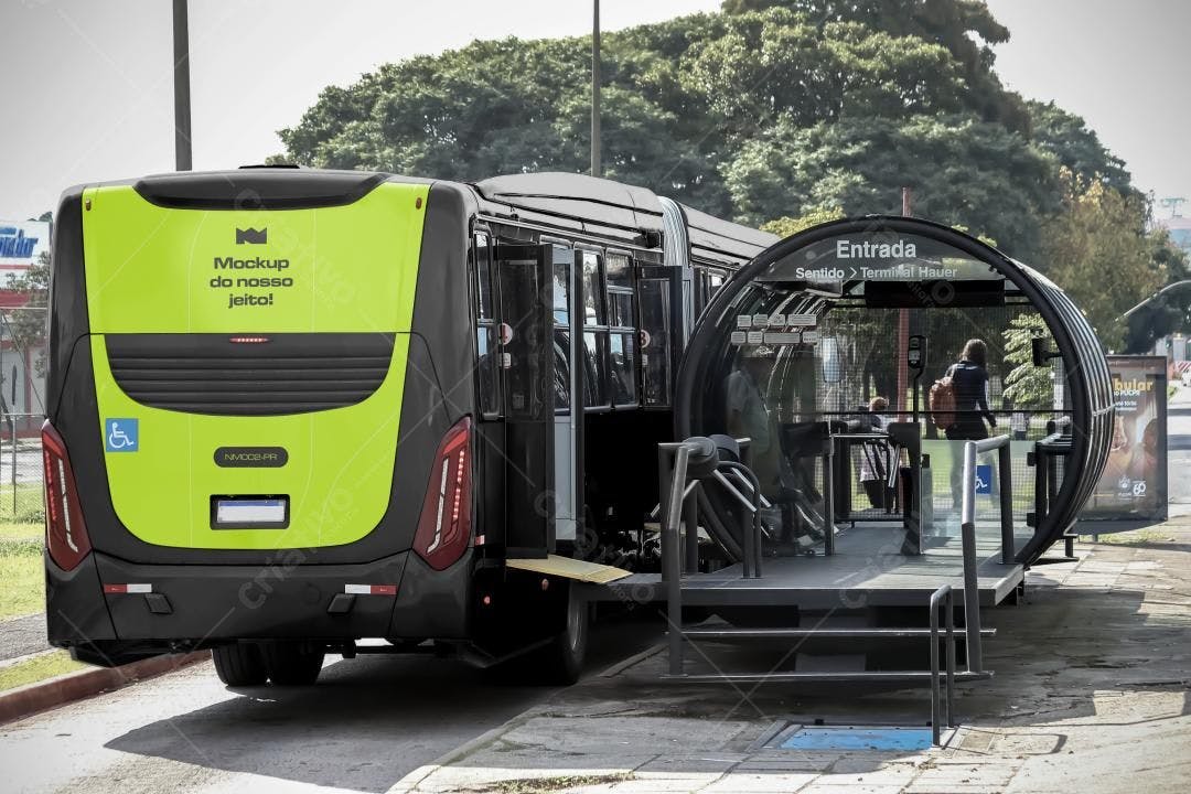 Mockup de Ônibus Moderno: Design Verde-Lima e Preto