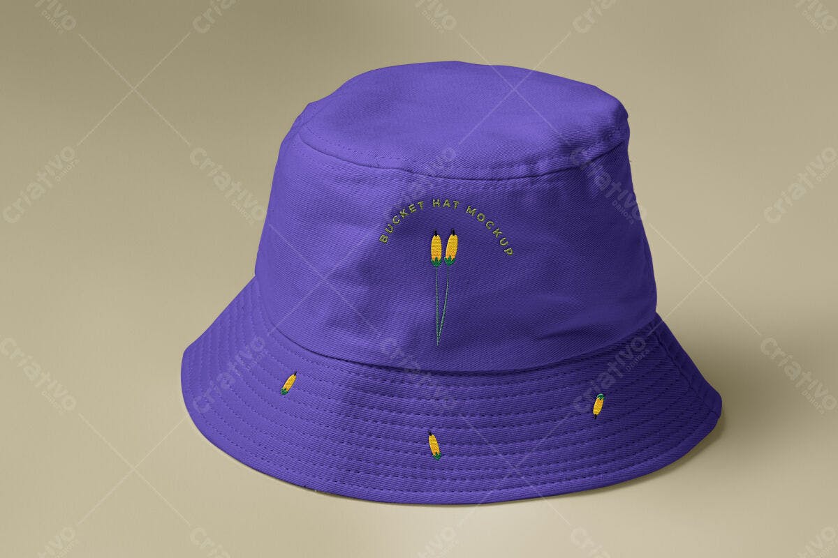 Mockup de Boné Bucket Roxo com Detalhes em Amarelo PSD Editável