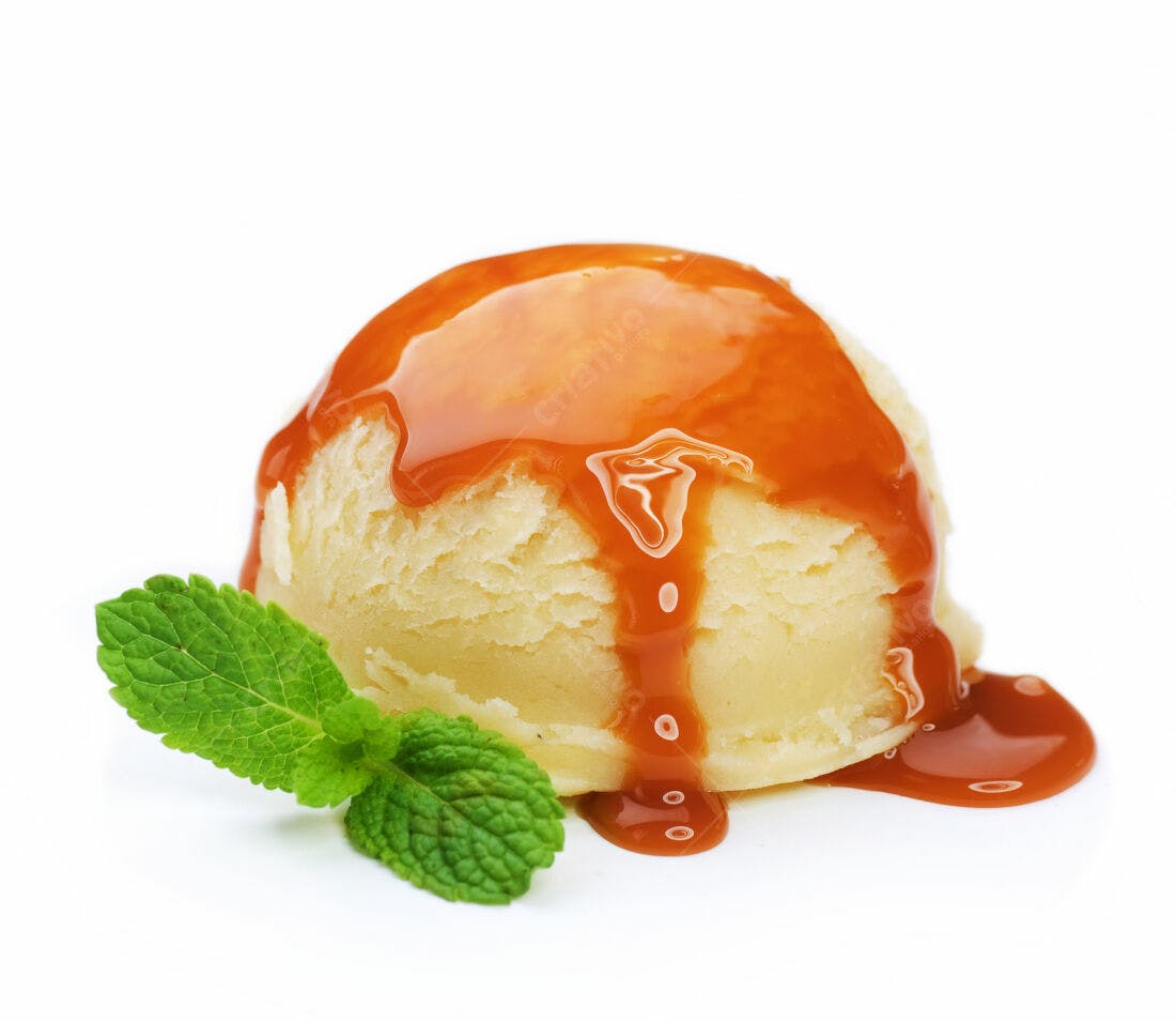 Sorvete de baunilha com calda de caramelo