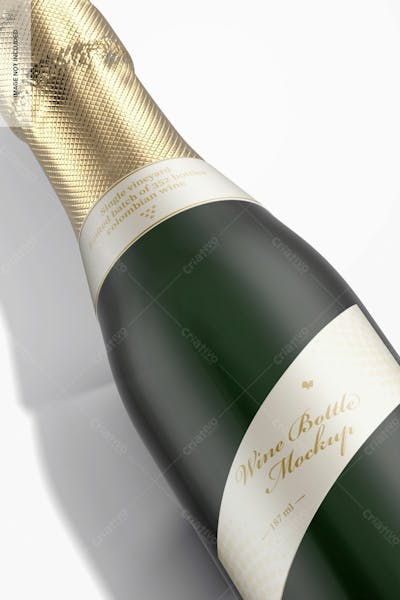 Garrafa De Vinho De 187 Ml Mockup