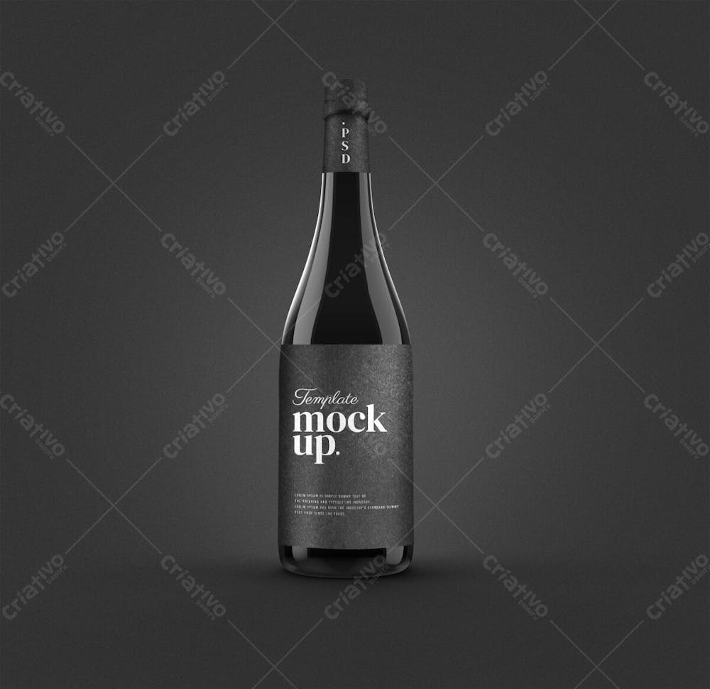 Garrafa De Vinho De Vidro Preto Isolado Mockup