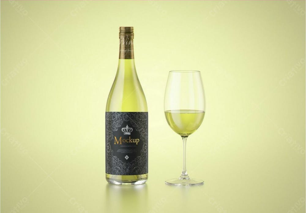 Vinho Branco Com Garrafa De Vidro Mockup