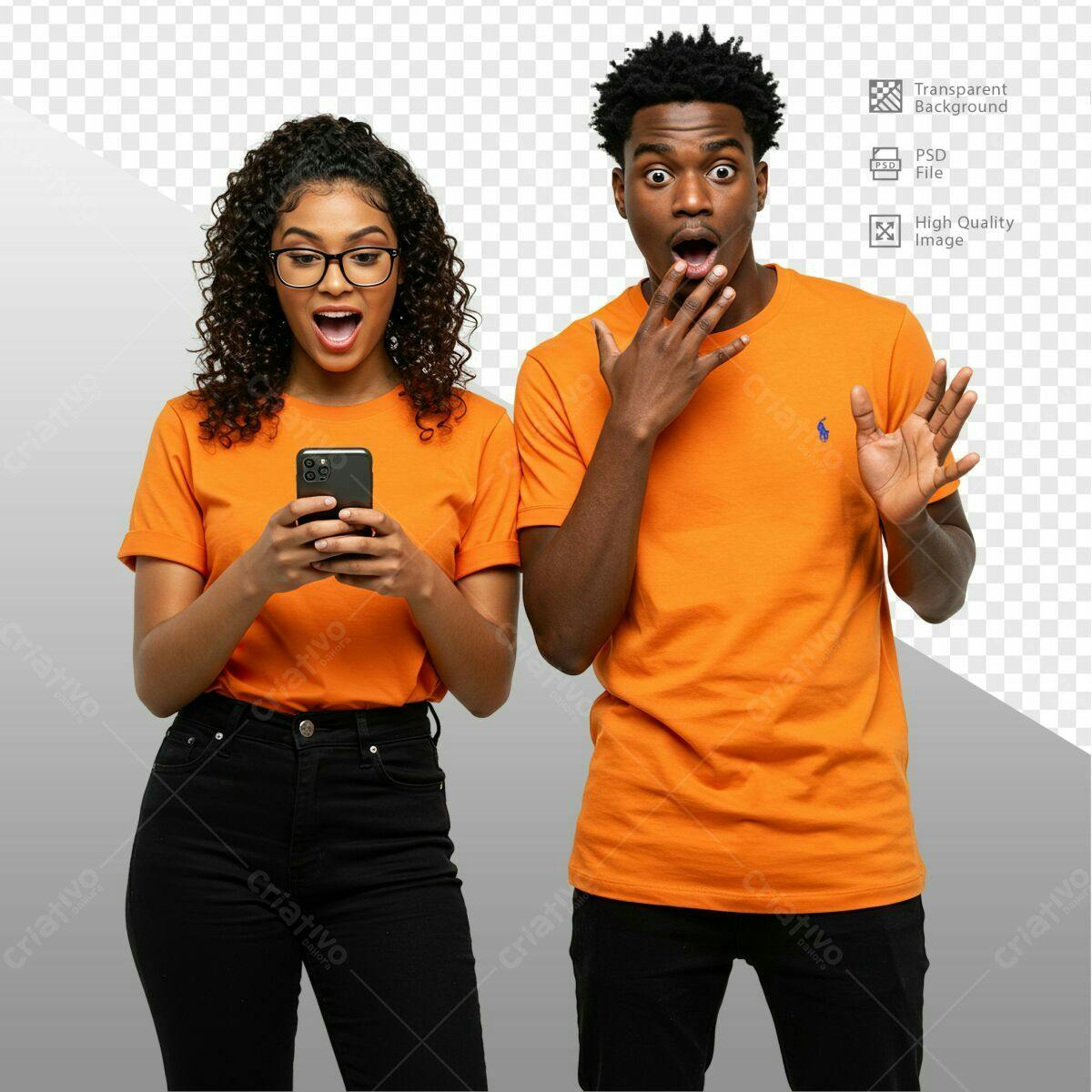 Imagens de casal surpreso olhando celular PSD Editável