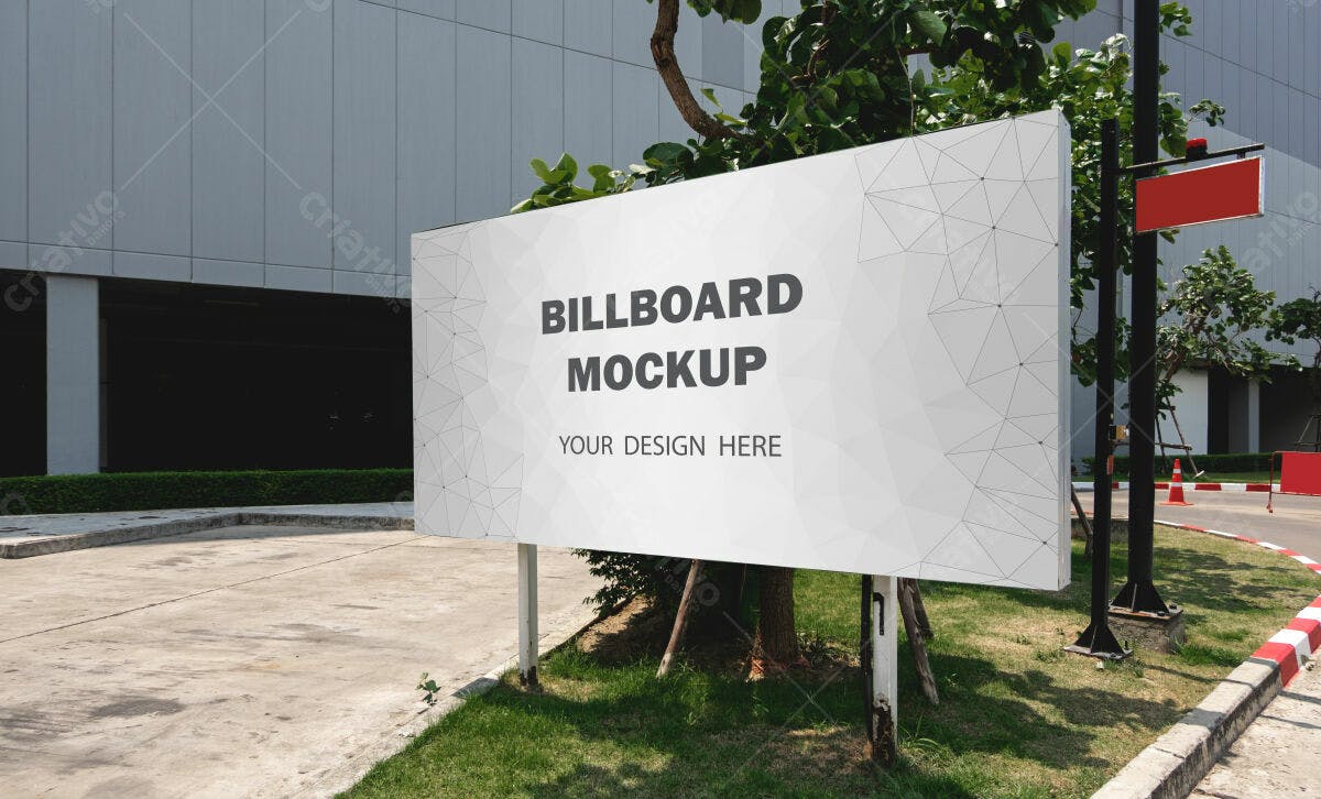 Outdoor Billboard PSD Editável para Propaganda