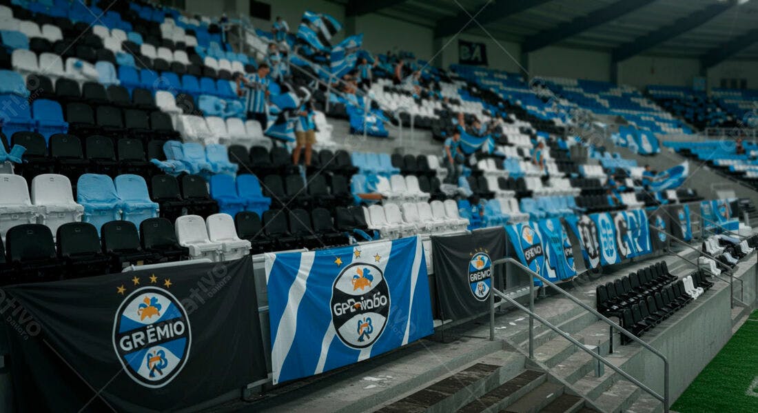 Arquibancada Estádio Grêmio com bandeiras