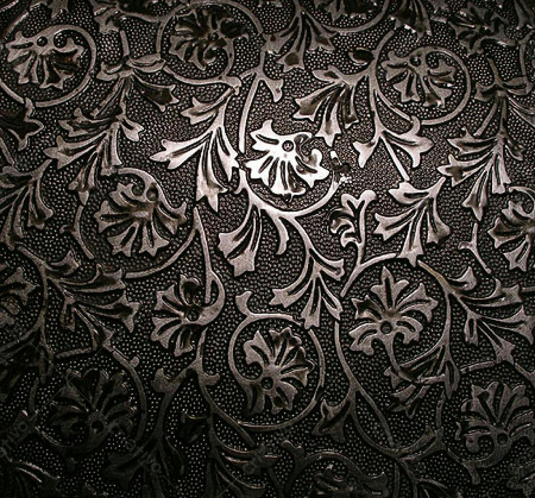 Padrão floral metálico escuro