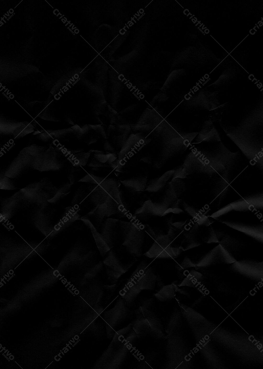 Textura Papel Amassado Preto para Fundo