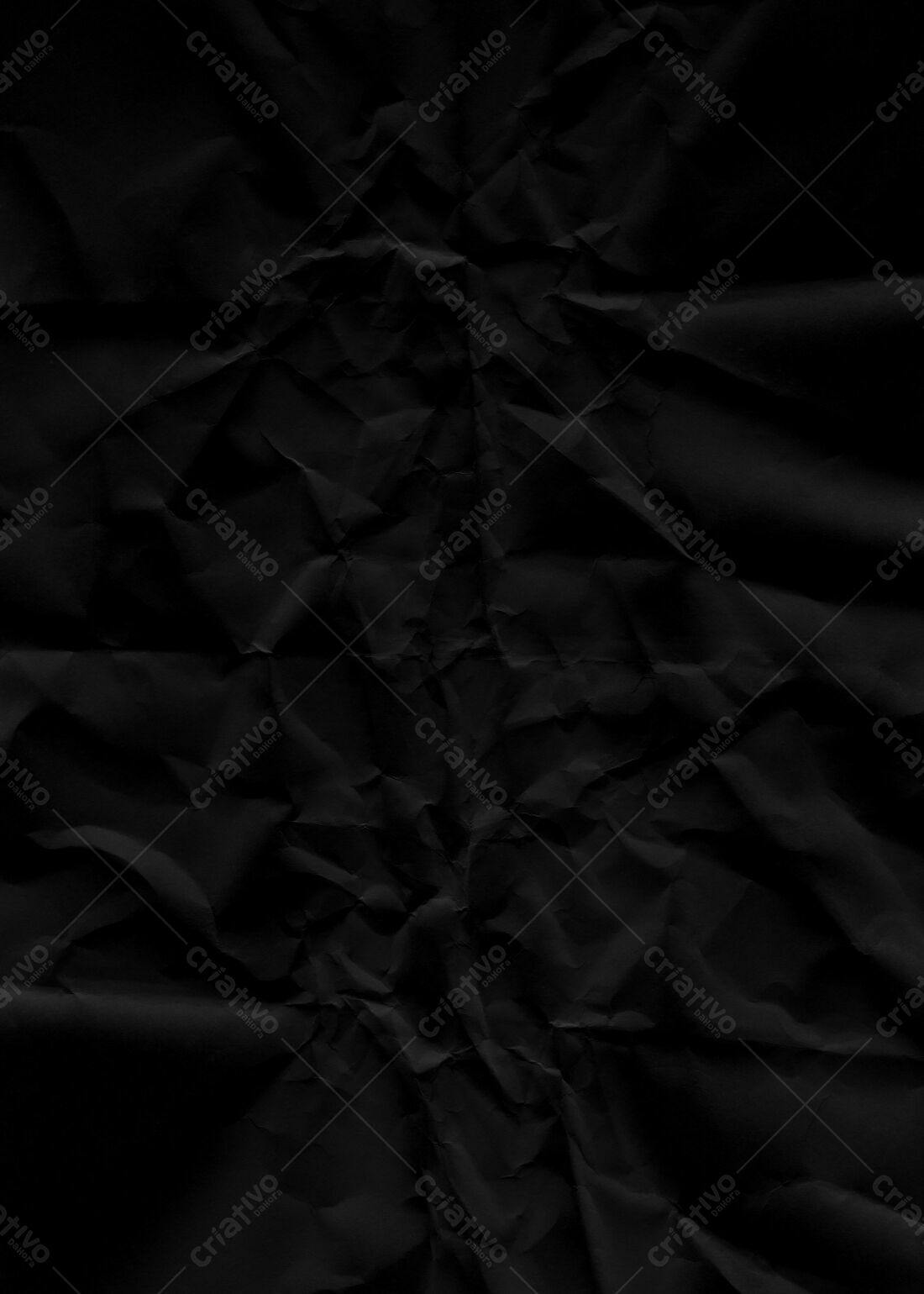 Textura Papel Amassado Preto para Fundo