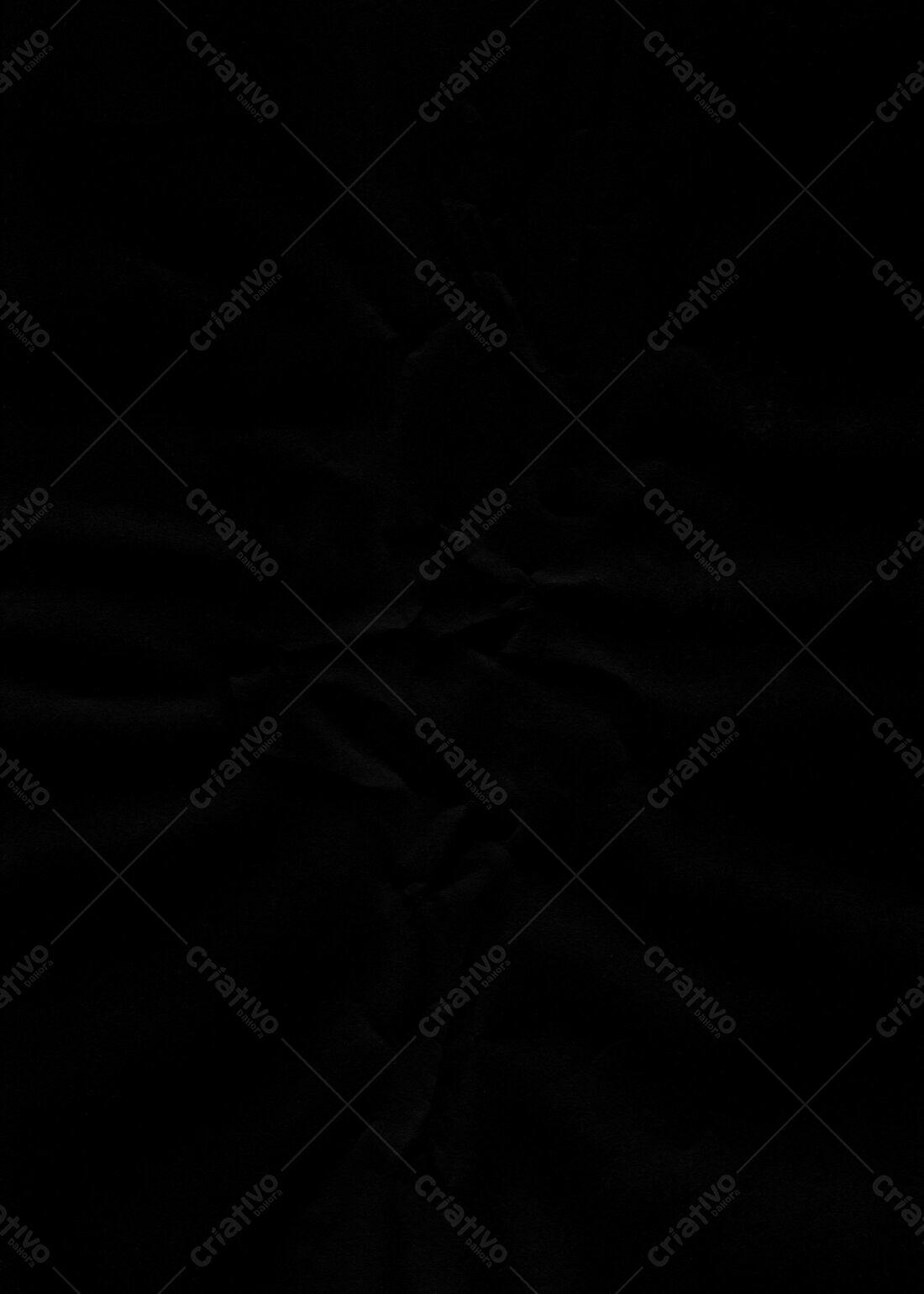 Textura Papel Preto Atriturado para Fundo