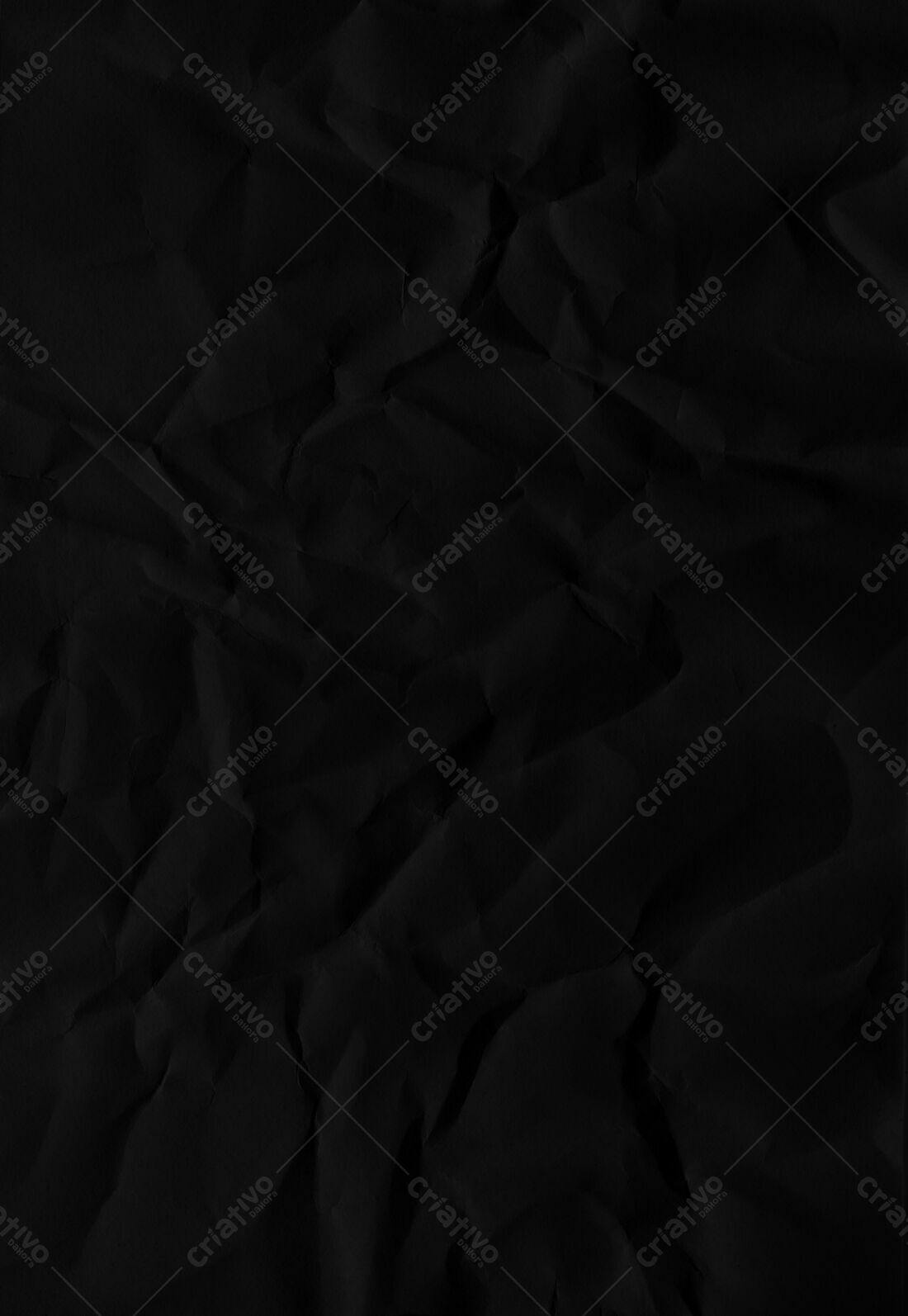 Textura Papel Amassado Preto para Fundo
