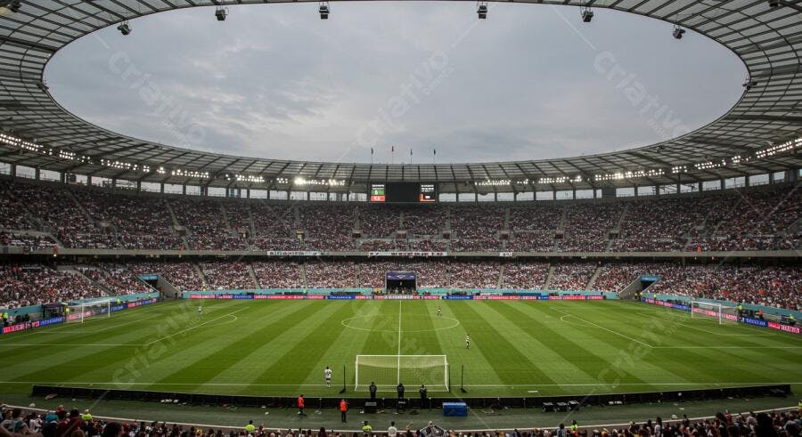 Estádio lotado em jogo de futebol