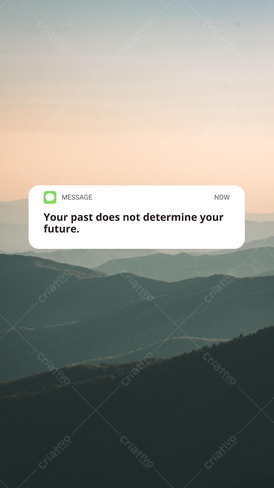 Mensagem Motivacional em Paisagem Montanhosa