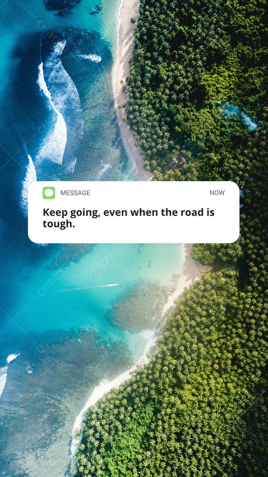 Praia tropical vista aérea com mensagem motivacional