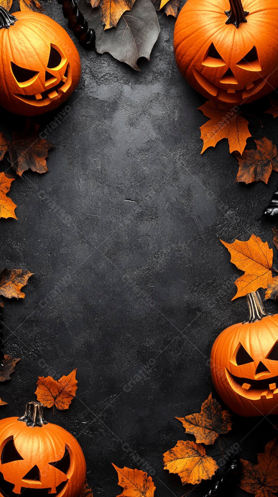 Abóboras de Halloween com folhas de outono
