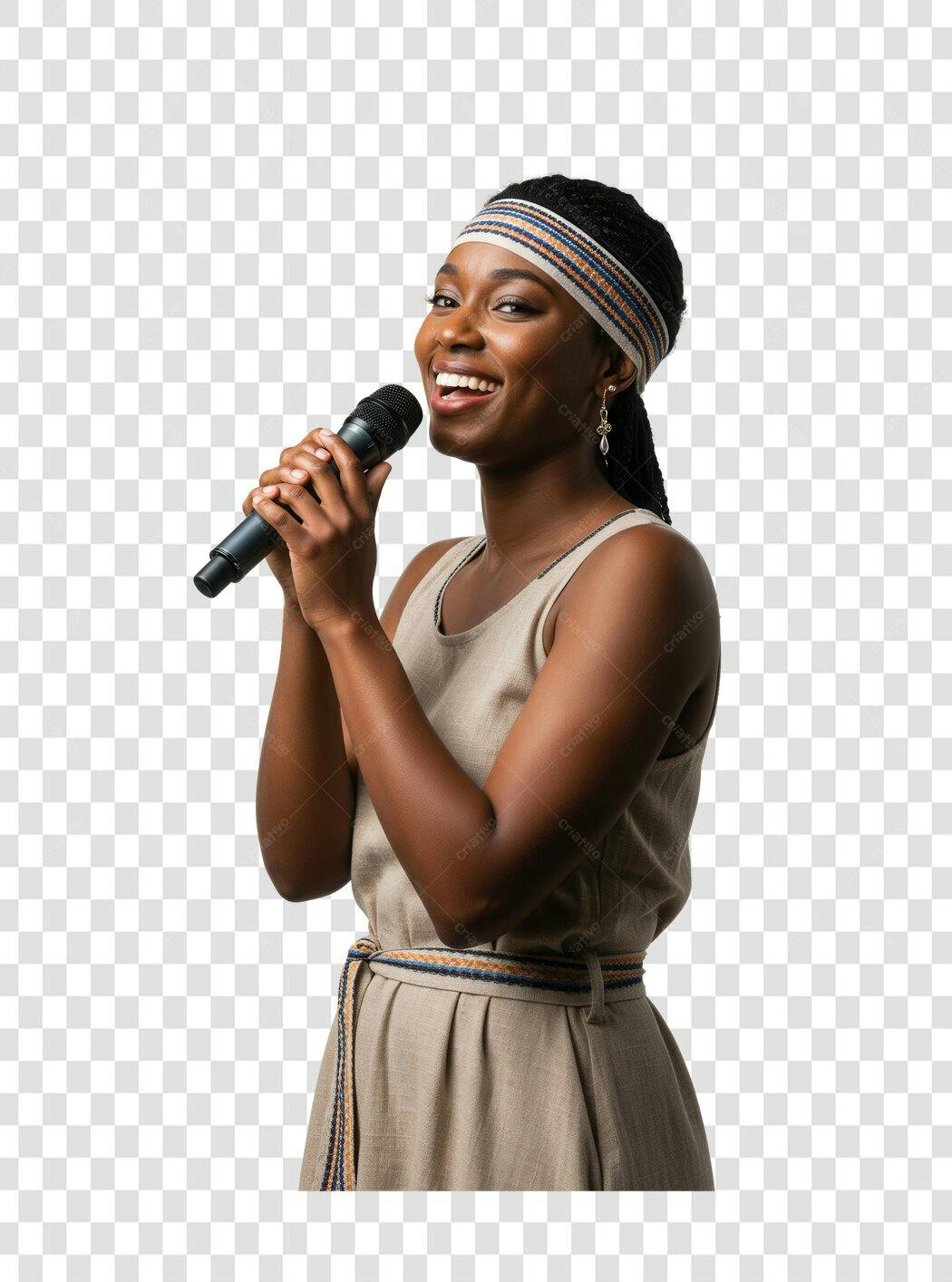 PNG Imagem Cantora Afrodescendente com Microfone