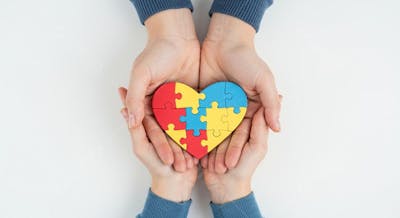 ABRIL AZUL AUTISMO MÃOS (7)
