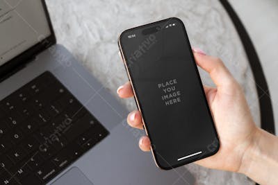 Smartphone iphone 16 in hand psd Editable Mockup (11)
