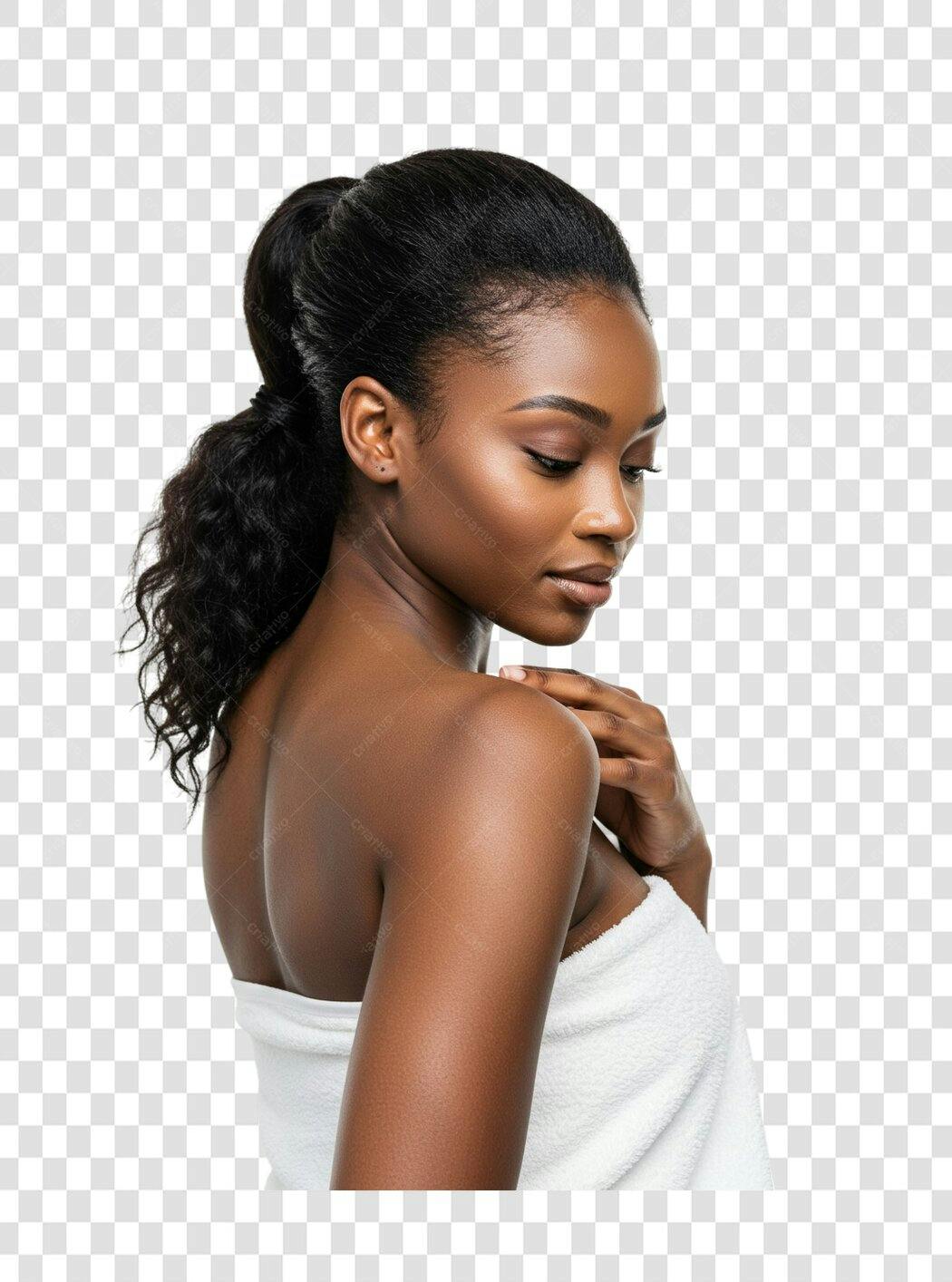 Imagem PNG mulher negra cabelo preso toalha fundo transparente