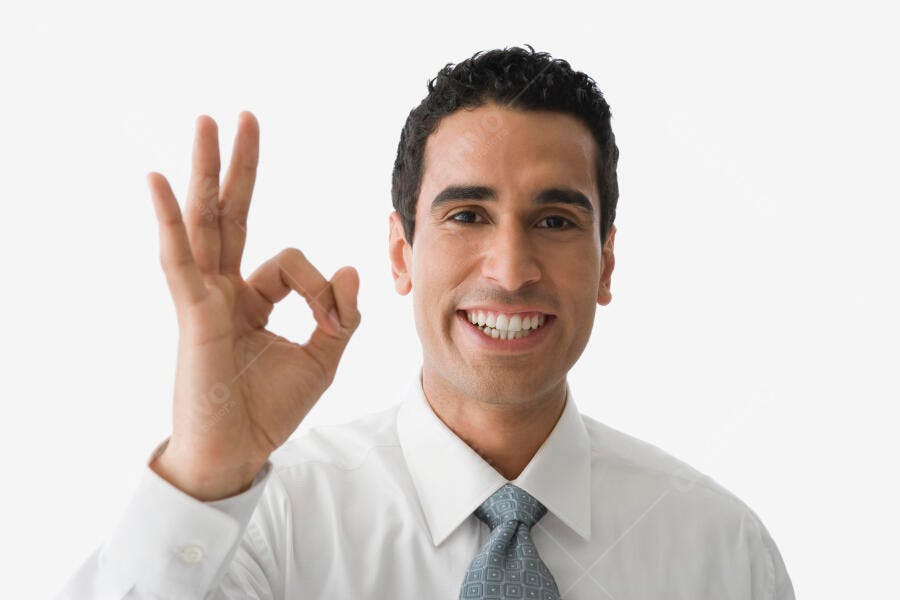 Homem de Negócios mostrando OK