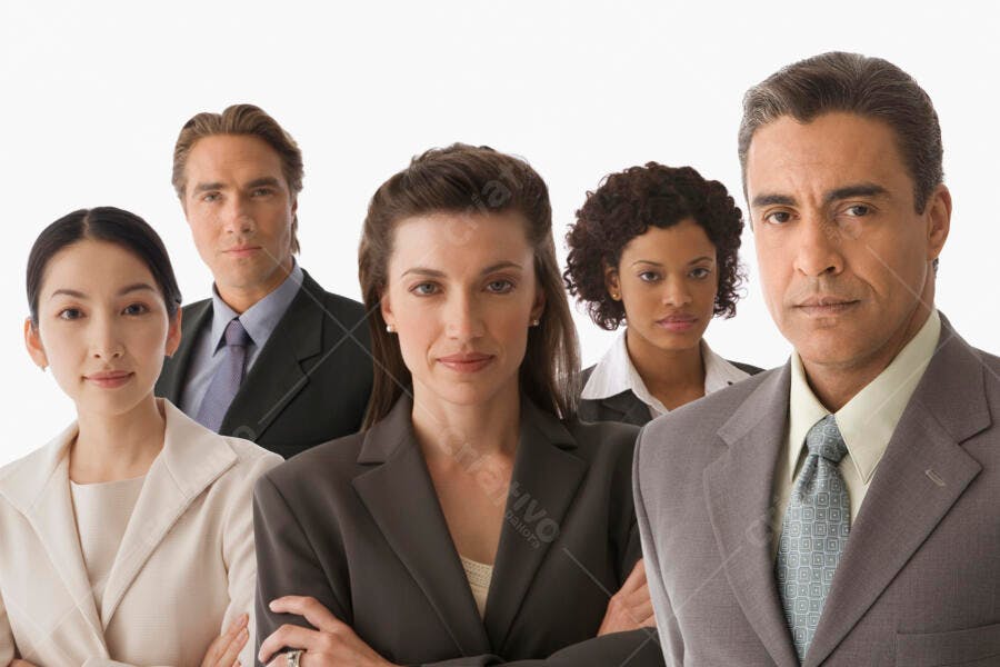 Equipe de executivos diversos em retrato