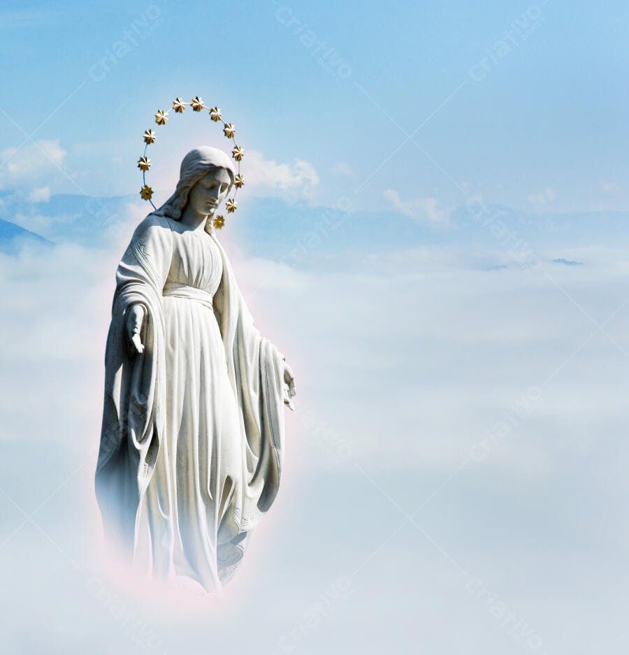 Estátua de Nossa Senhora nas Nuvens