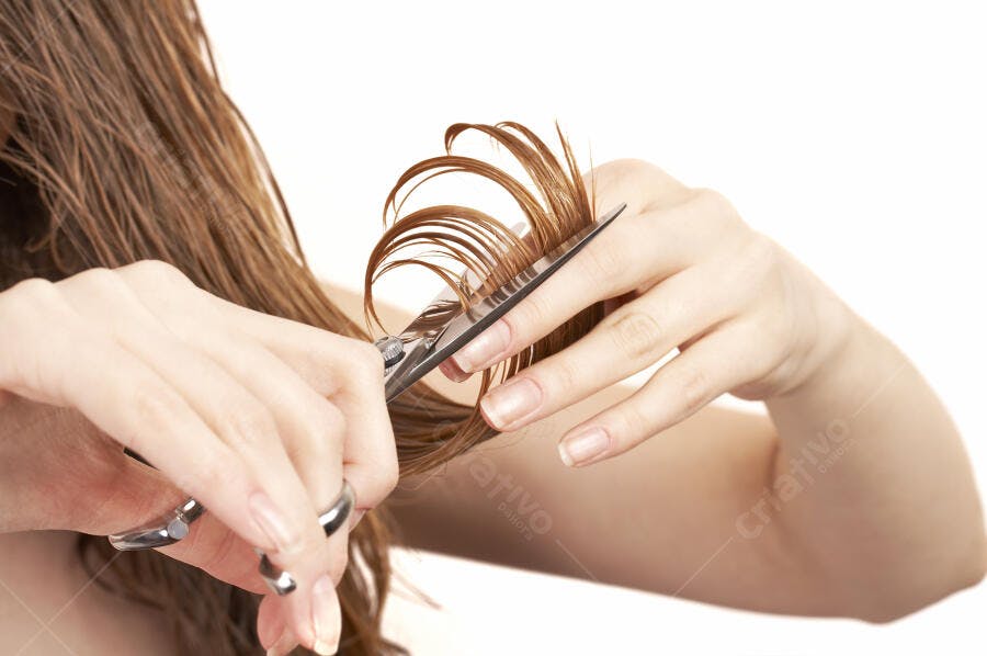Corte de cabelo castanho claro mulher