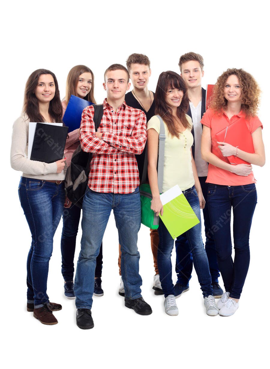 Estudantes universitários sorrindo juntos