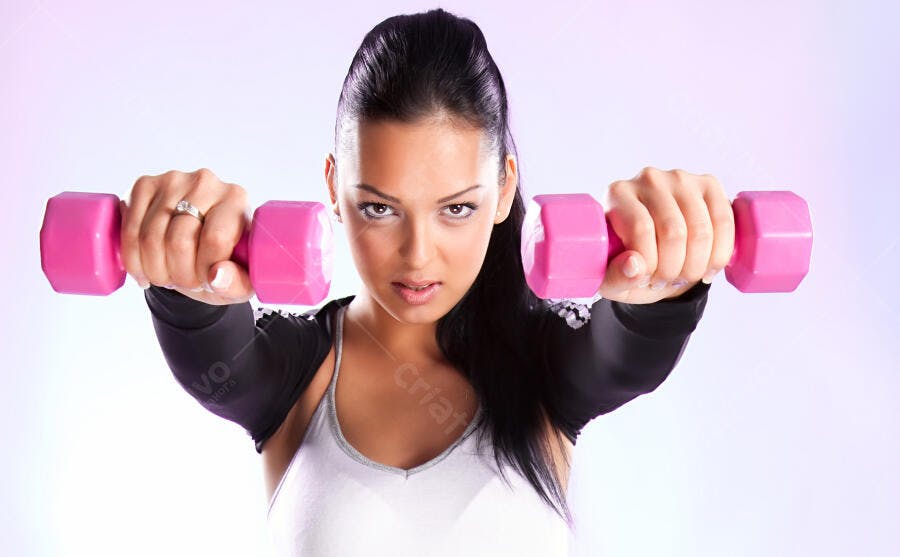 Mulher Fitness Halteres Rosa Exercício