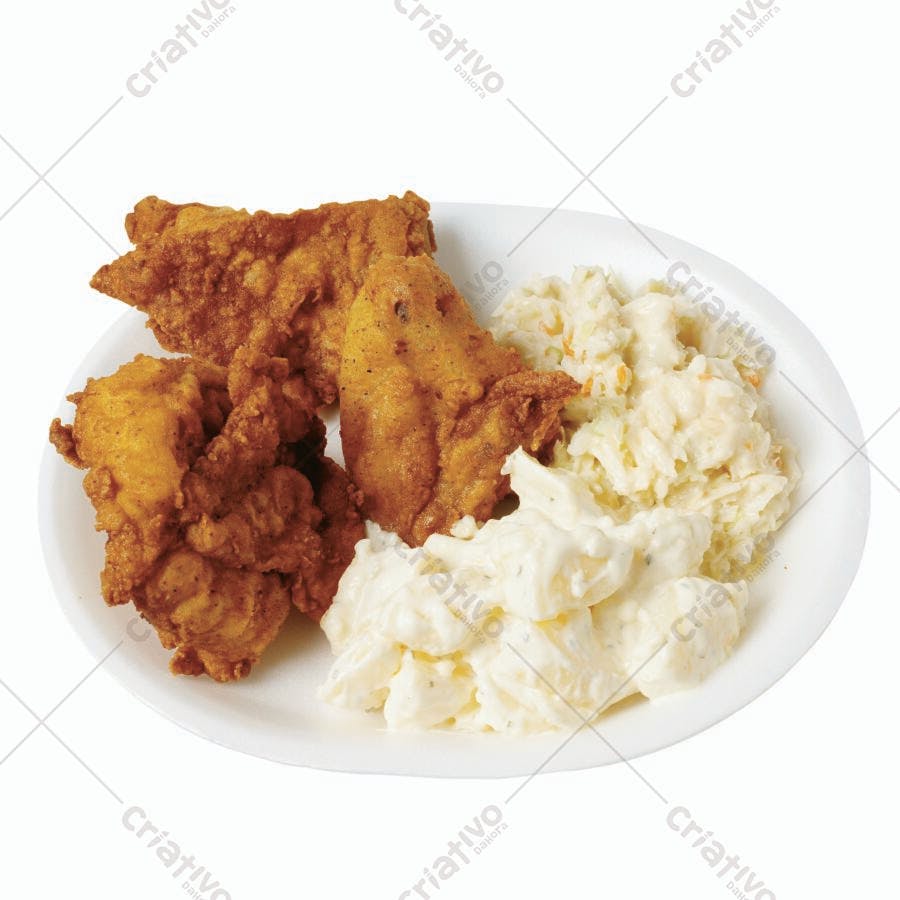 Frango frito com salada de batata e repolho