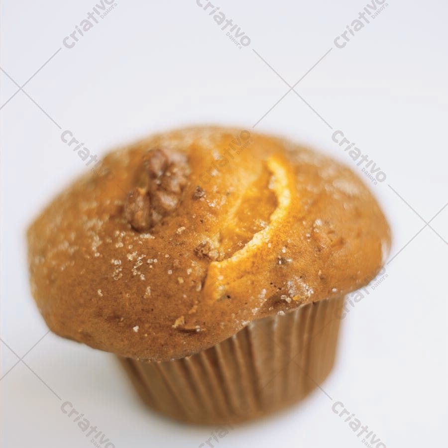 Muffin de nozes e laranja com açúcar