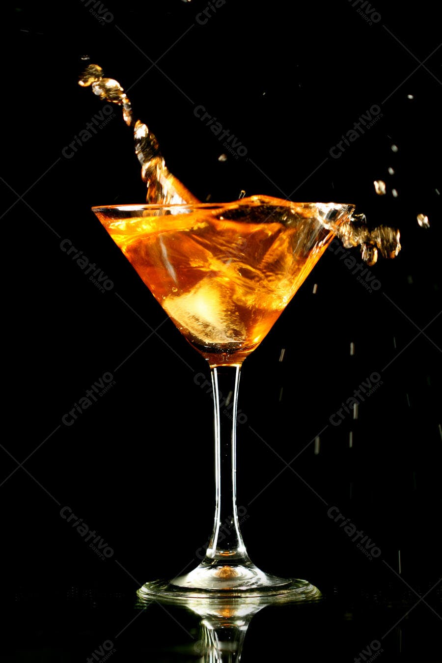 Martini de Âmbar em Movimento