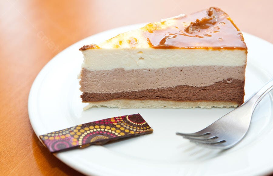 Sobremesa Três Chocolates com Calda