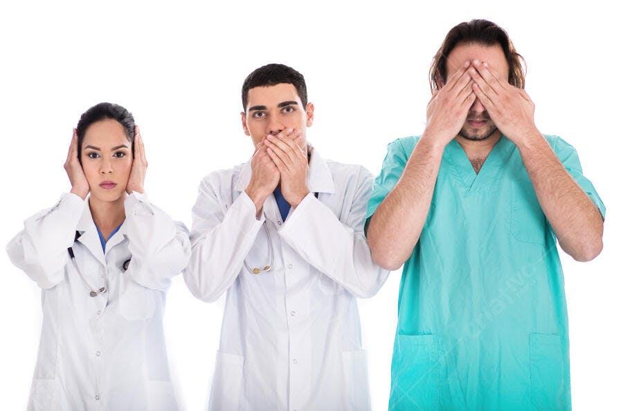 Três médicos expressão de segredo