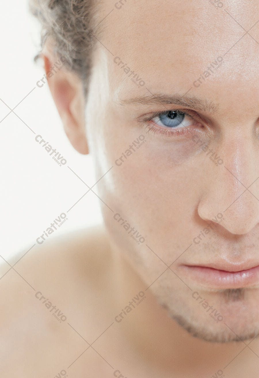 Olho azul homem retrato close