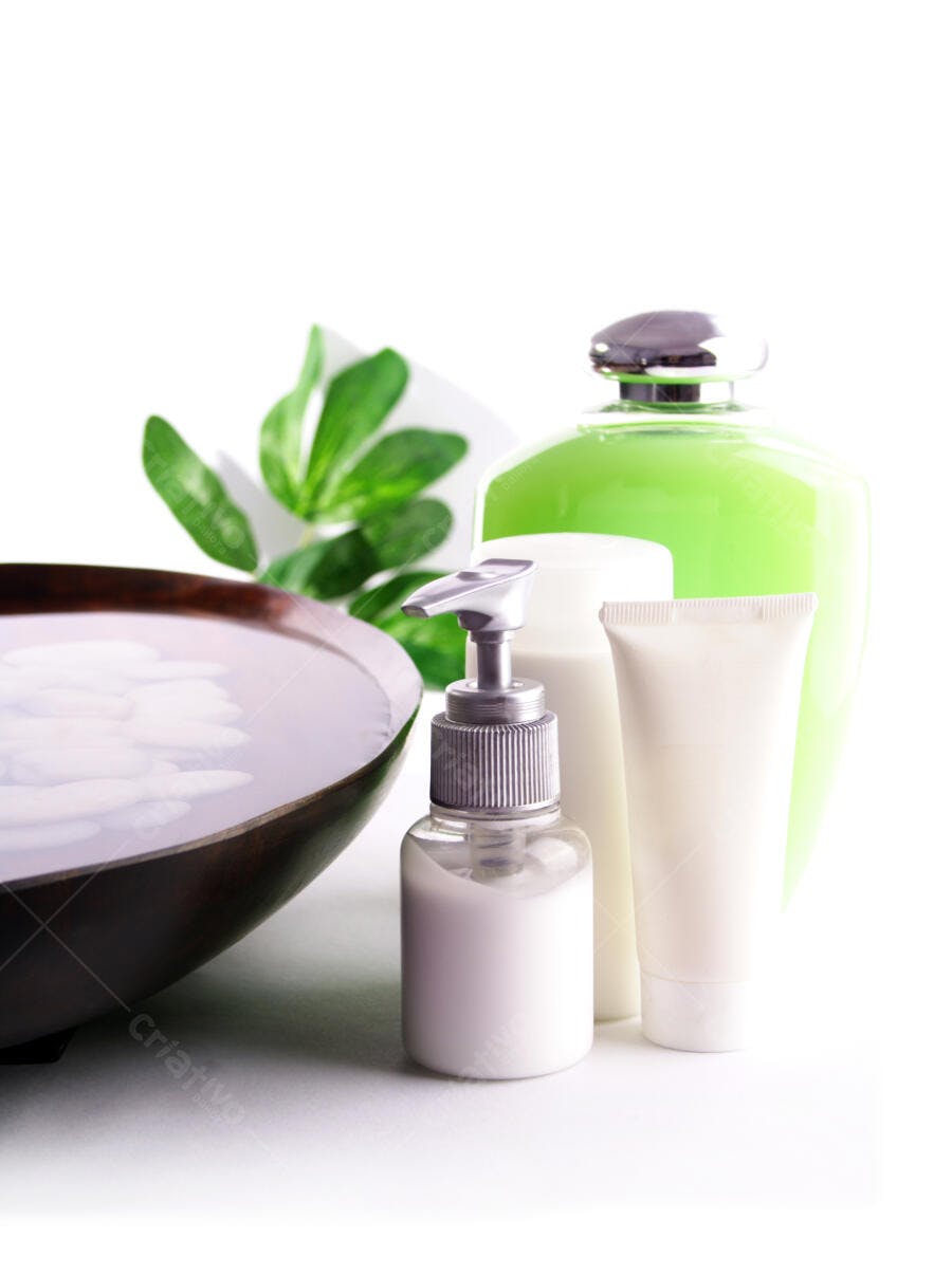 Produtos de spa branco e verde