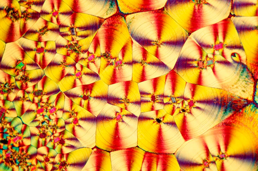 Cristais Microscópicos Vermelho e Amarelo