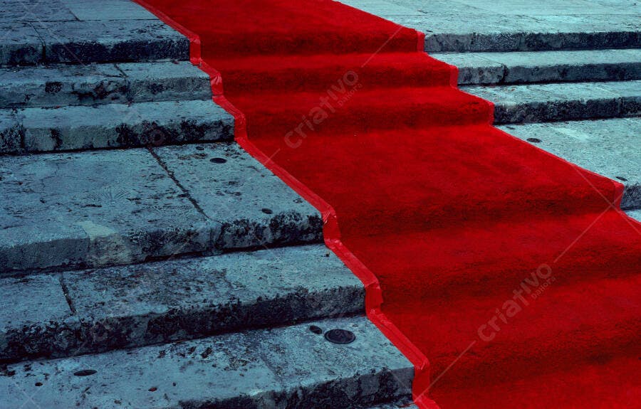 Tapete Vermelho em Escadas de Pedra
