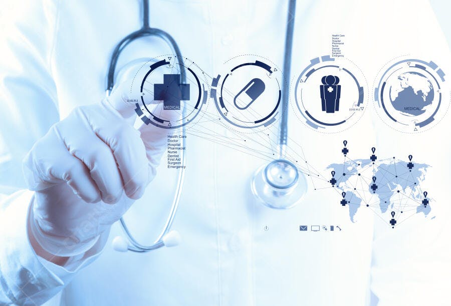 Médico interagindo com interface médica