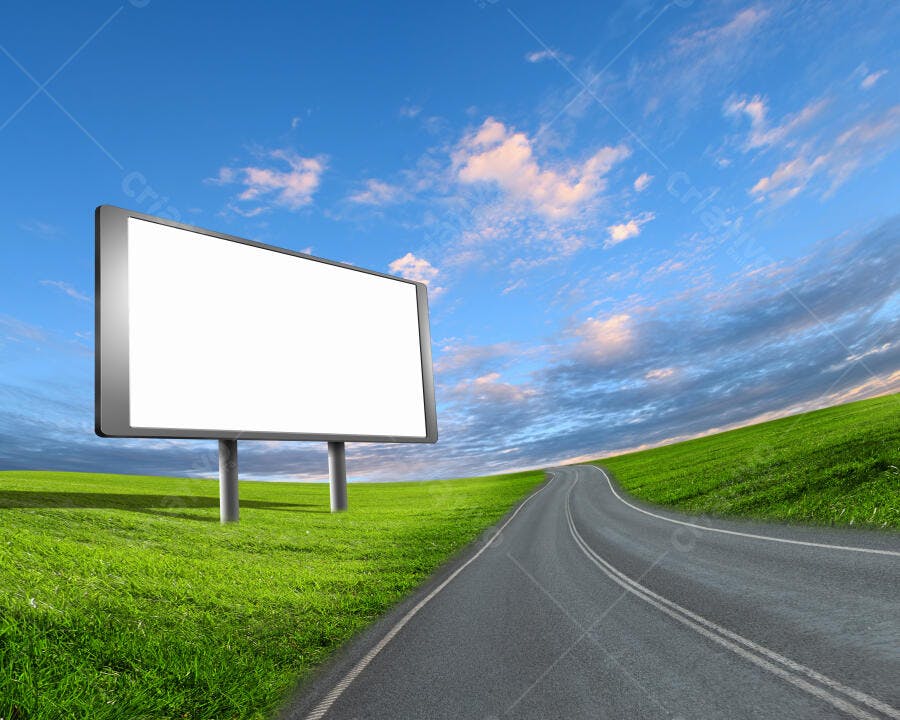 Outdoor Publicitário em Campo Verdejante