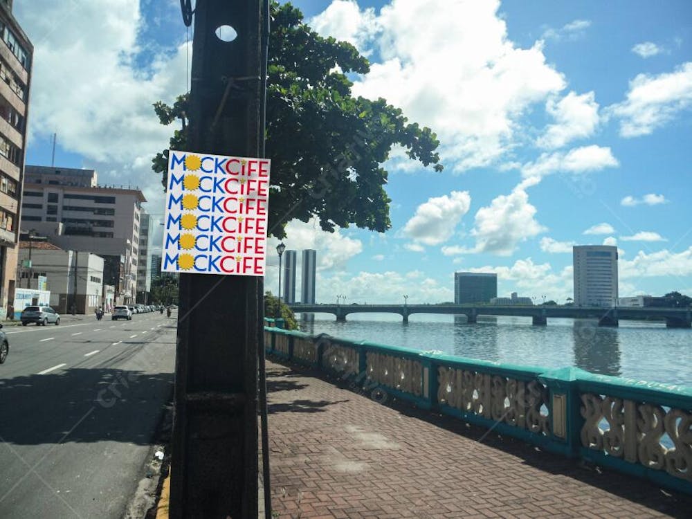 Mockup de placa realista - Rio Capibaribe
