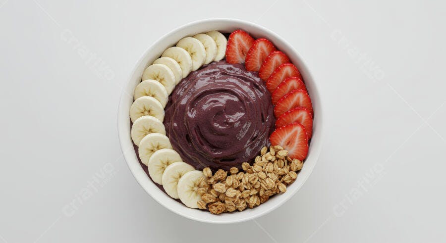 Açaí Bowl com Banana e Morango