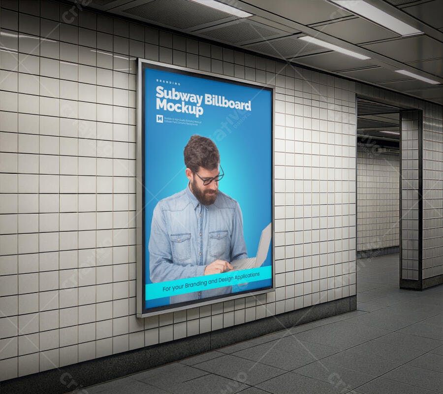 Mockup de Outdoor em Metrô: Anúncio em Painel Azul