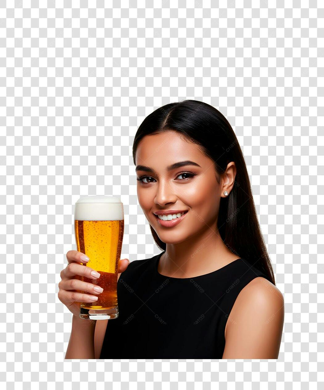 Imagem PNG mulher com cerveja fundo transparente