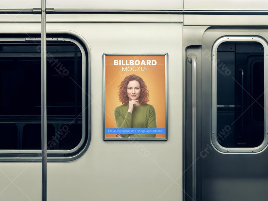 Mockup de Outdoor Realista em Metrô: Modelo Feminino