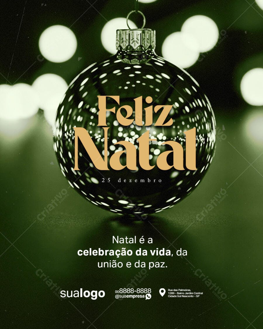 Flyer Feliz Natal 25 de Dezembro Bola Verde Dourada PSD Editável