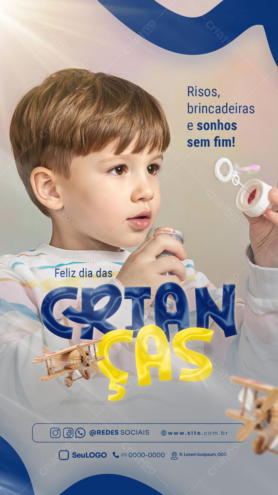 Flyer Dia das Crianças com menino e bolhas de sabão PSD Editável