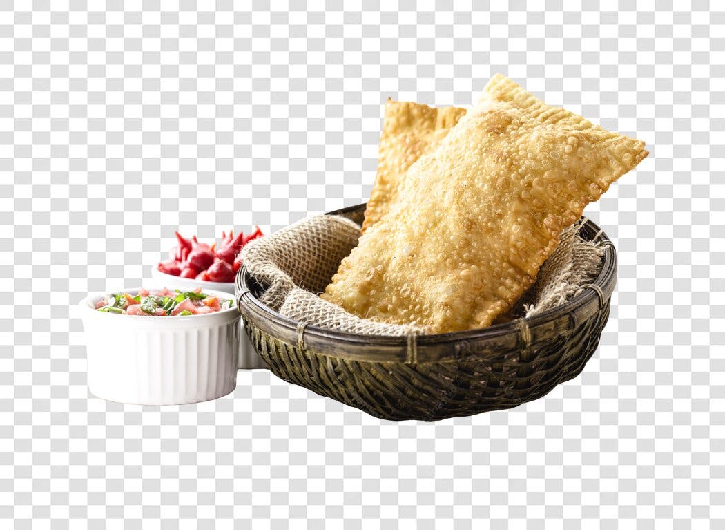 Imagem de Comida Brasileira Pastéis Fritos Dourados com Vinagrete Pimenta Biquinho PNG com fundo transparente