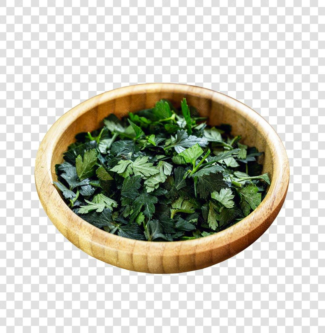 Ingrediente Culinário Salsa Picada em Tigela de Madeira PNG com fundo transparente